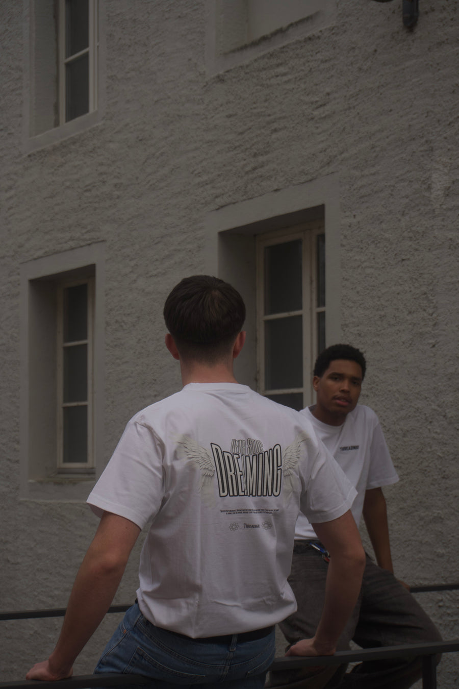 OVERSIZED T-SHIRT